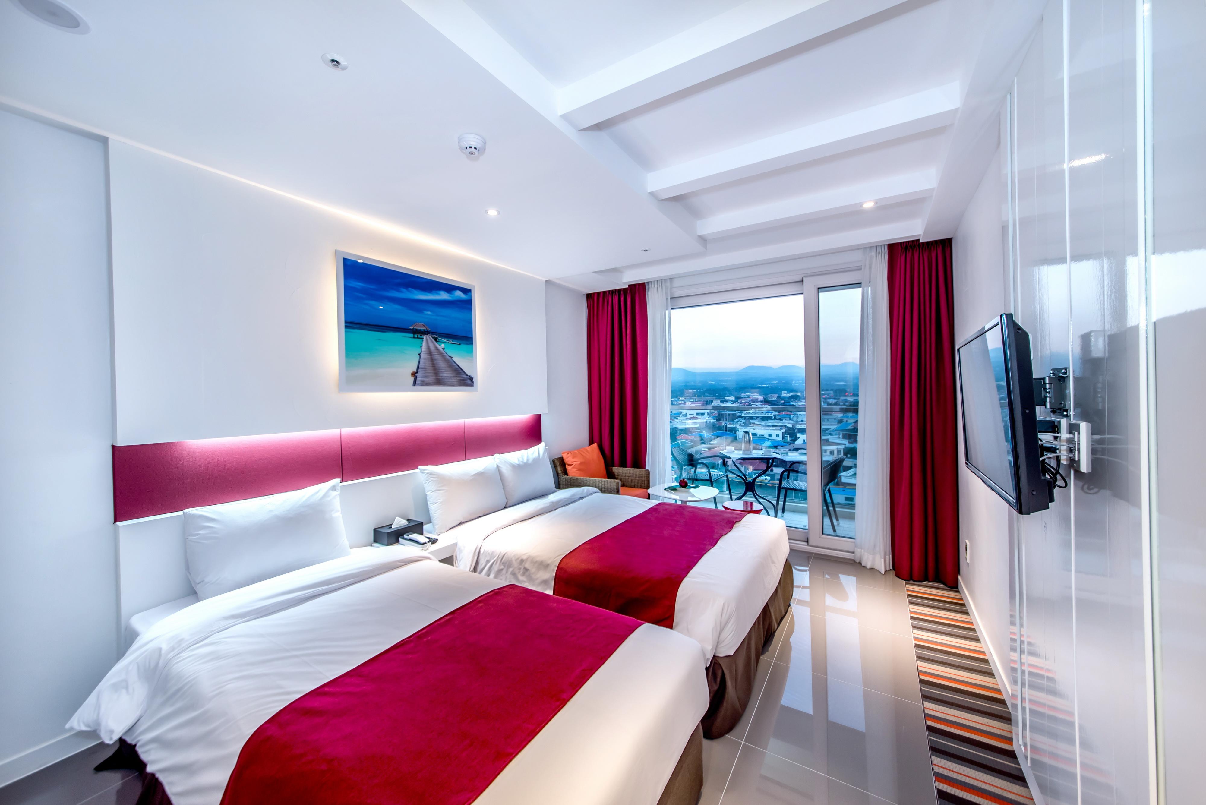 Aimi Jeju Beach Hotel Bagian luar foto