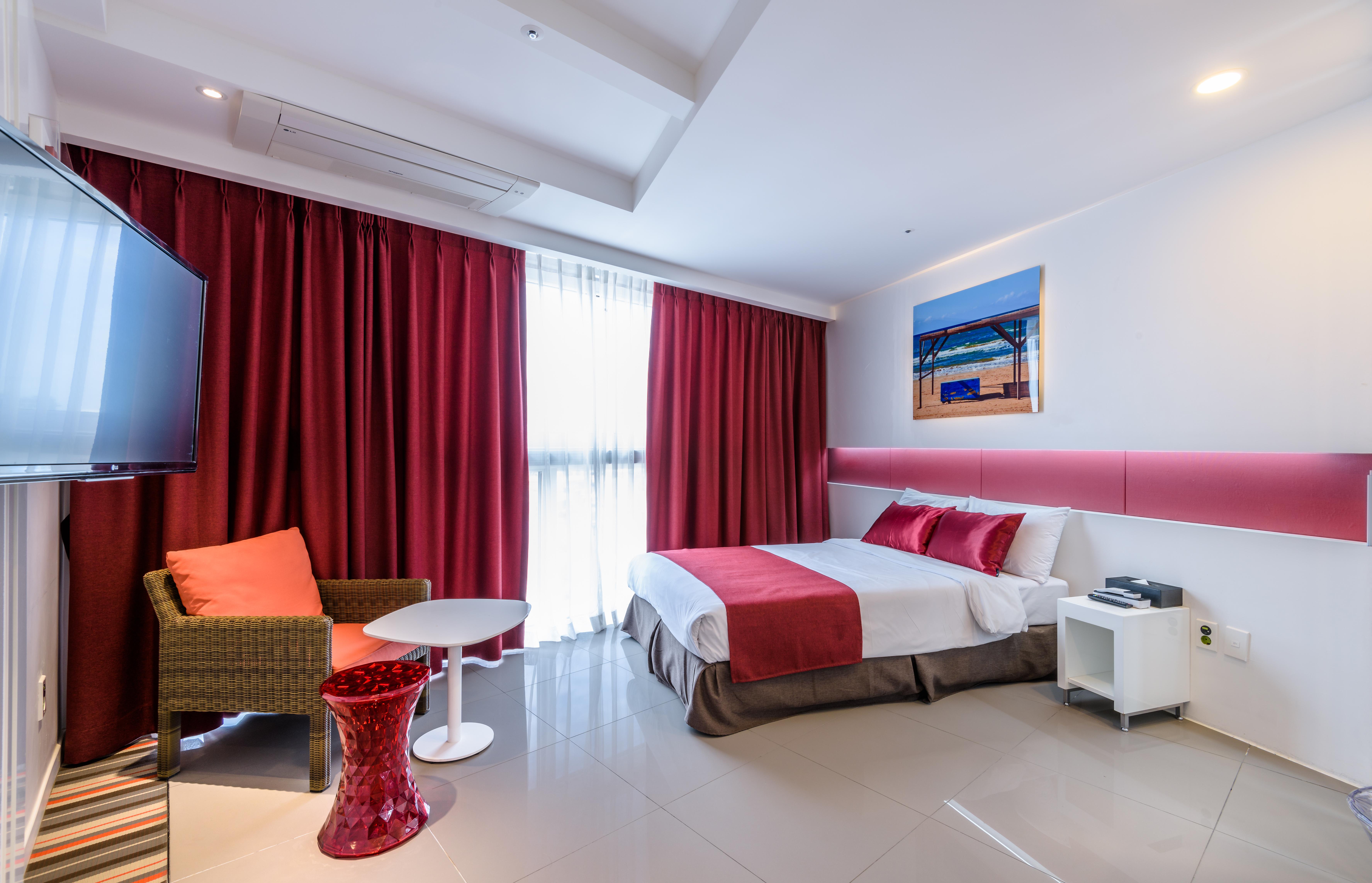 Aimi Jeju Beach Hotel Bagian luar foto