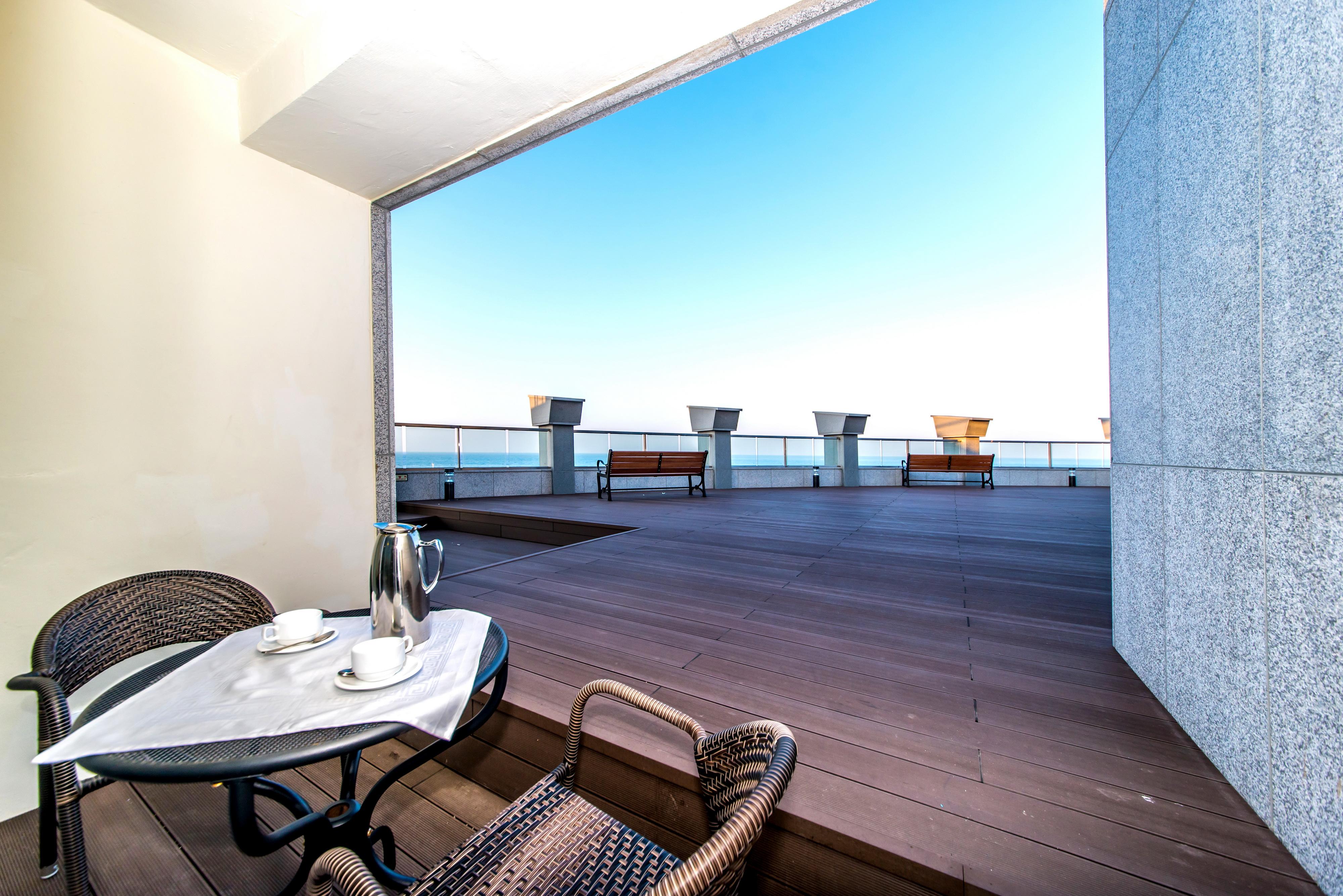 Aimi Jeju Beach Hotel Bagian luar foto