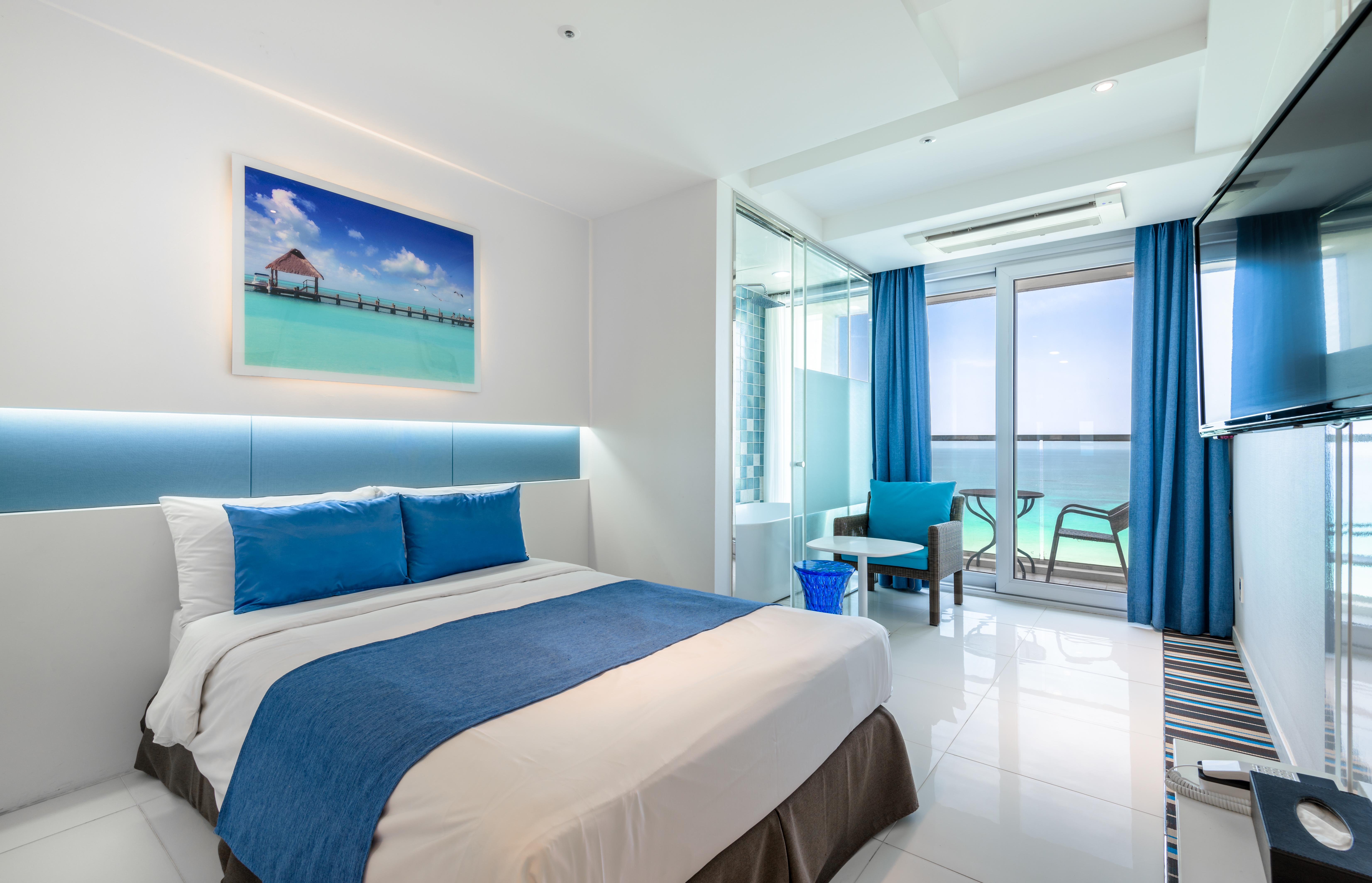Aimi Jeju Beach Hotel Bagian luar foto
