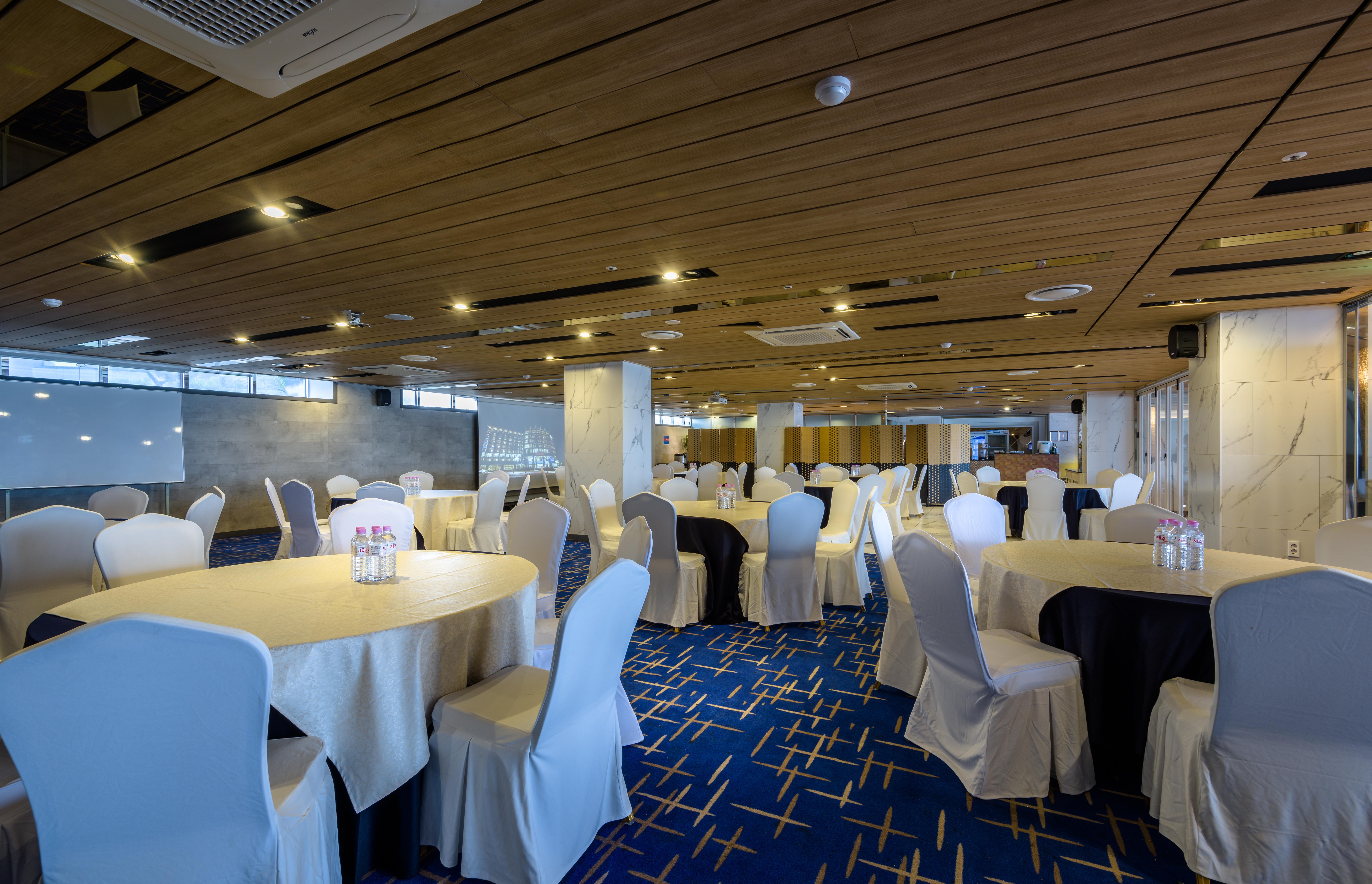 Aimi Jeju Beach Hotel Bagian luar foto