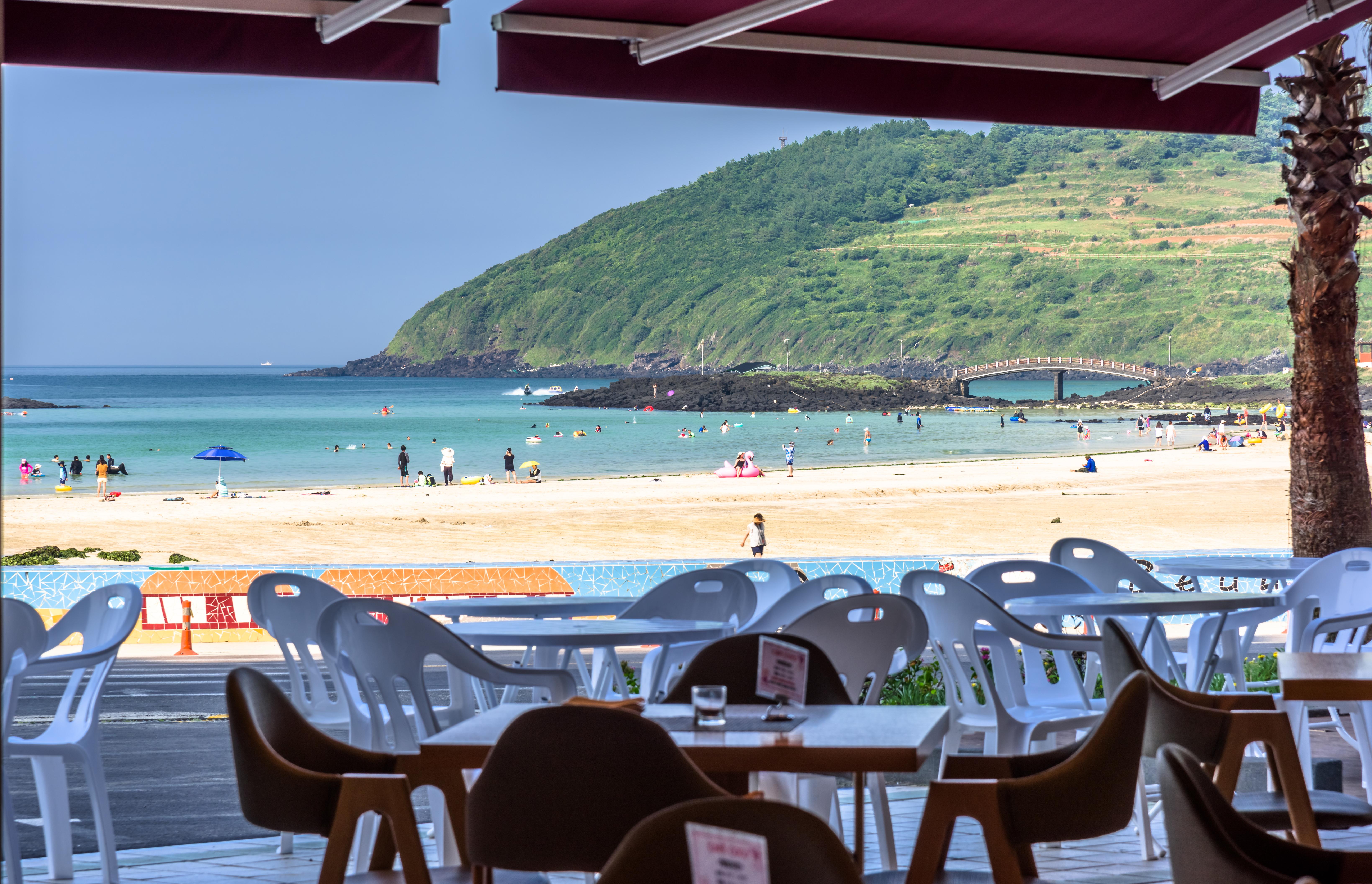Aimi Jeju Beach Hotel Bagian luar foto