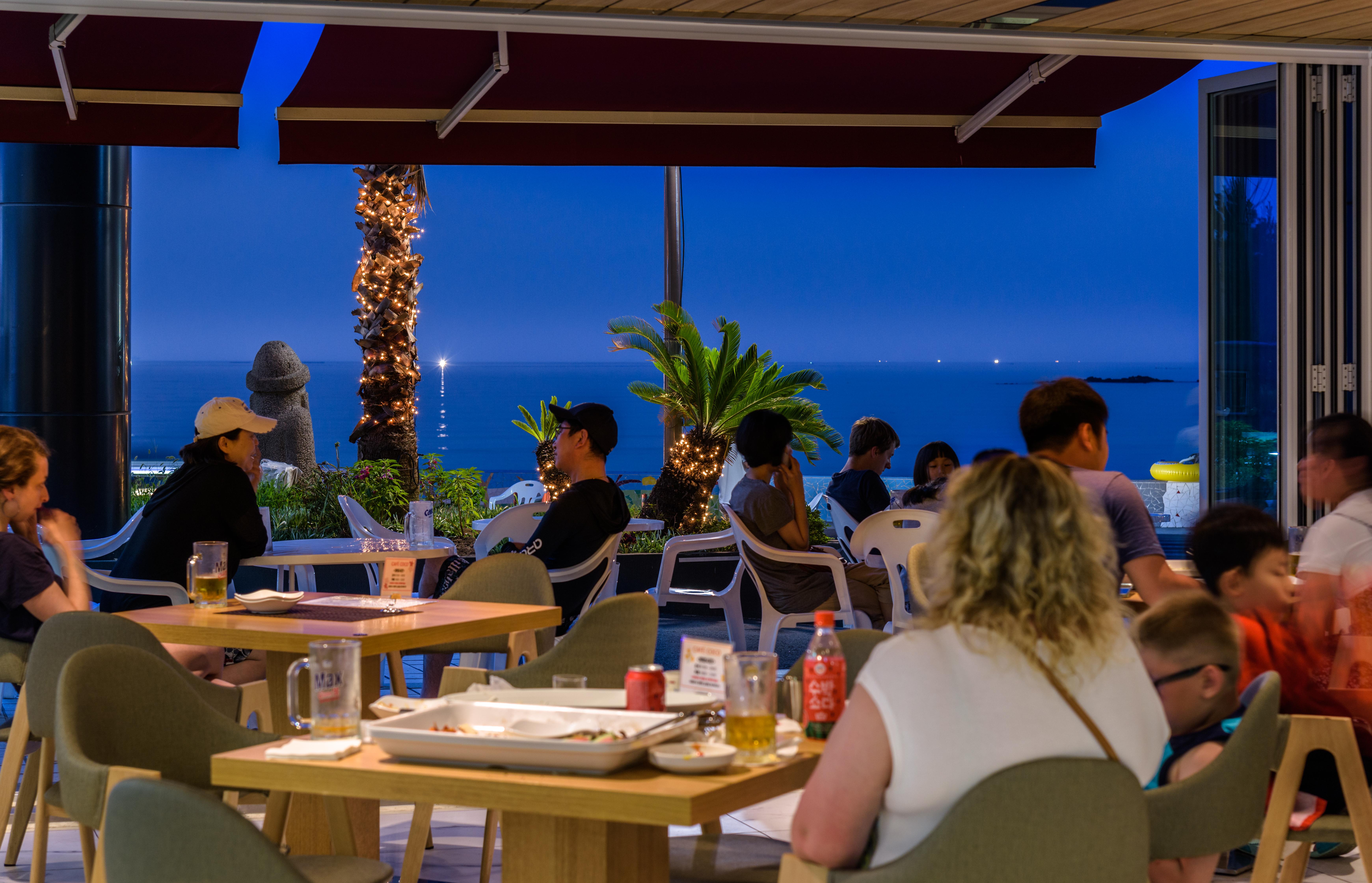 Aimi Jeju Beach Hotel Bagian luar foto